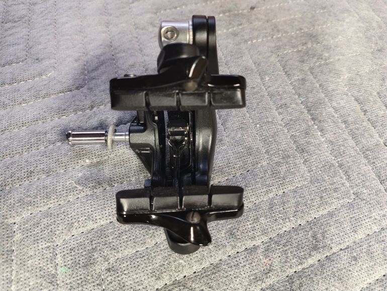Used Shimano Ultegra Dual-Pivot Brake Caliper BR-R8100 2024 bike — image 9 of 12
