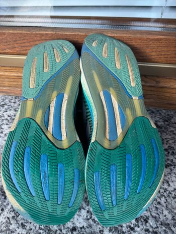 Used Adidas Running Shoes bike — image 3 of 7