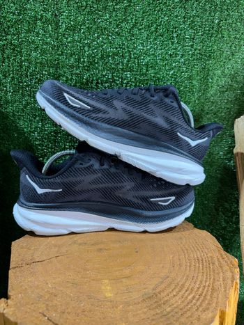 Used Hoka Clifton 9 Road EU 40 2023 bike — image 8 of 15