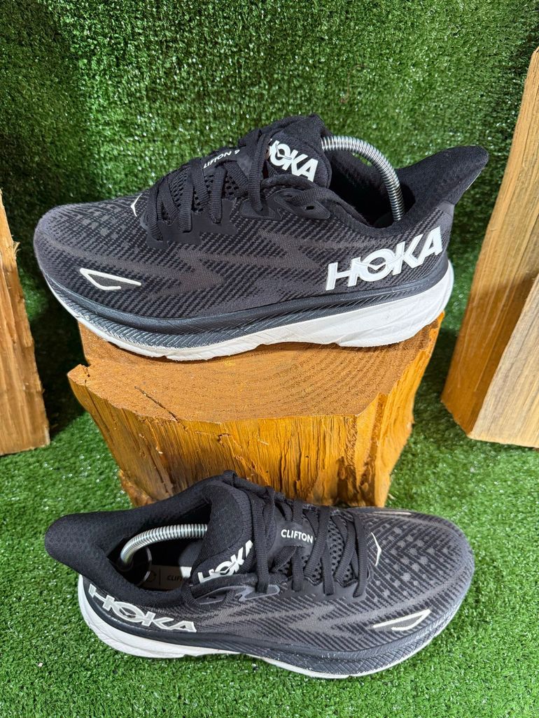 Used Hoka Clifton 9 Road EU 40 2023 bike — image 10 of 15