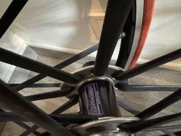 Used Giant Composite 700c Wheelset 2003 bike — image 5 of 7