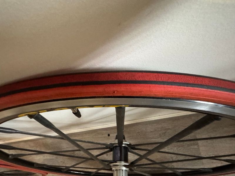 Used Giant Composite 700c Wheelset 2003 bike — image 2 of 7