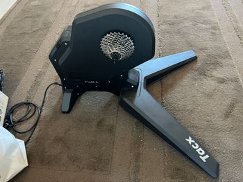 Tacx, FLUX S Smart Trainer T2900S