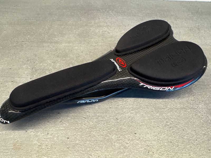 Używany Trigon VCS02 Saddles & Seatposts