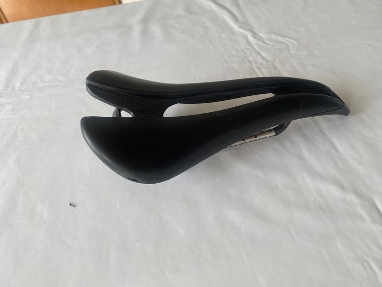 Used Selle Smp Evo Carbon Rail Saddle 2026 bike — image 1 of 4