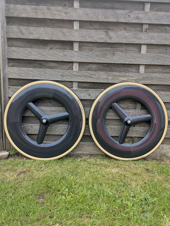 sans marque, Roue baton carbone aéro