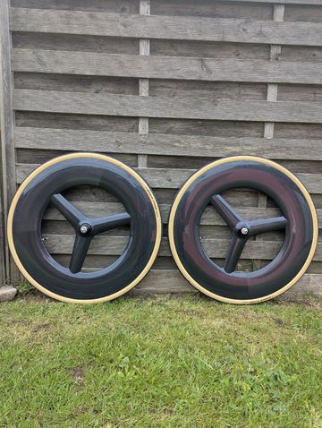 Brugt sans marque Roue baton carbone aéro 2025 bike — billede 1 af 6