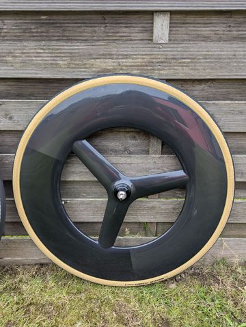 Brugt sans marque Roue baton carbone aéro 2025 bike — billede 5 af 6