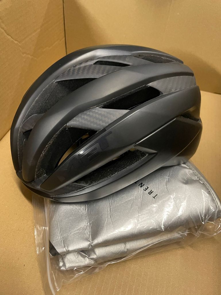 Použité MET Trenta 3K Carbon bike — obrázek 8 z 8
