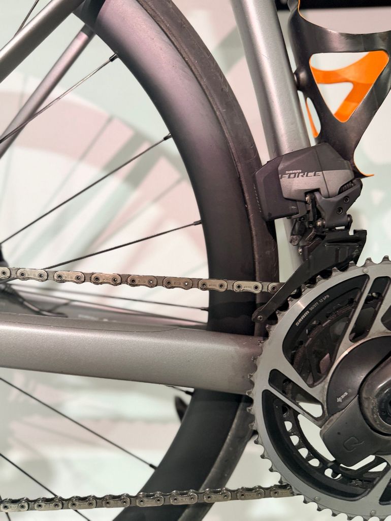 Tweedehands Bontrager Aeolus Pro 37 TLR Disc Road Wheel 2022 bike — afbeelding 10 van 15