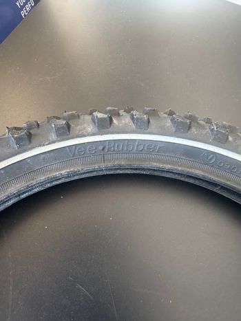 Used Vee rubber Copertura 14x1 3/8 x 1 5/8 bike