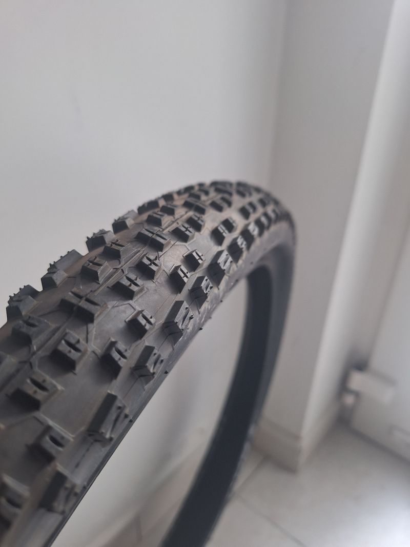 Used Schwalbe Rapid rob 2024 Tyres & Tubes