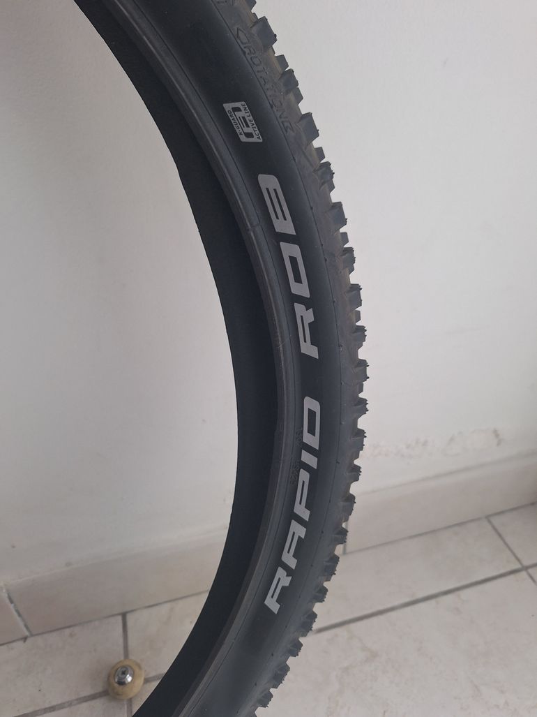 Used Schwalbe Rapid rob 2024 bike — image 2 of 3