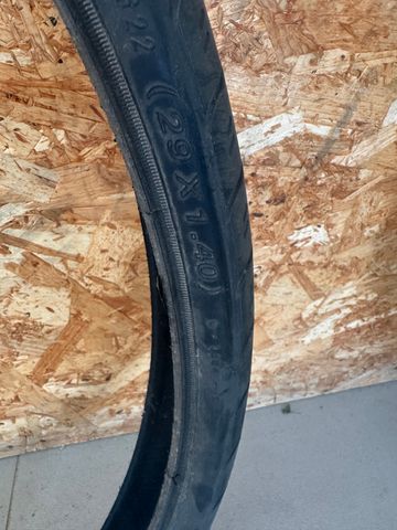 cst Copertoni 29x1.40 bike d'occasion — image 2 sur 3