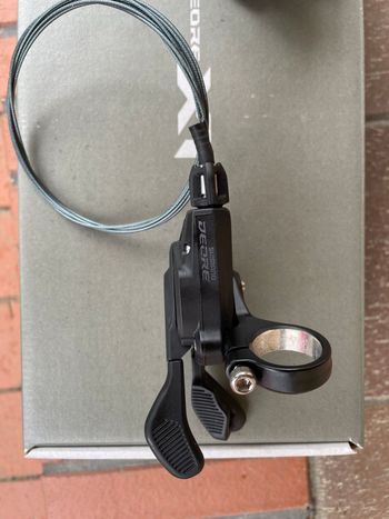 Used Shimano XT RD-M8100-SGS 12-speed 2025 bike — image 3 of 5