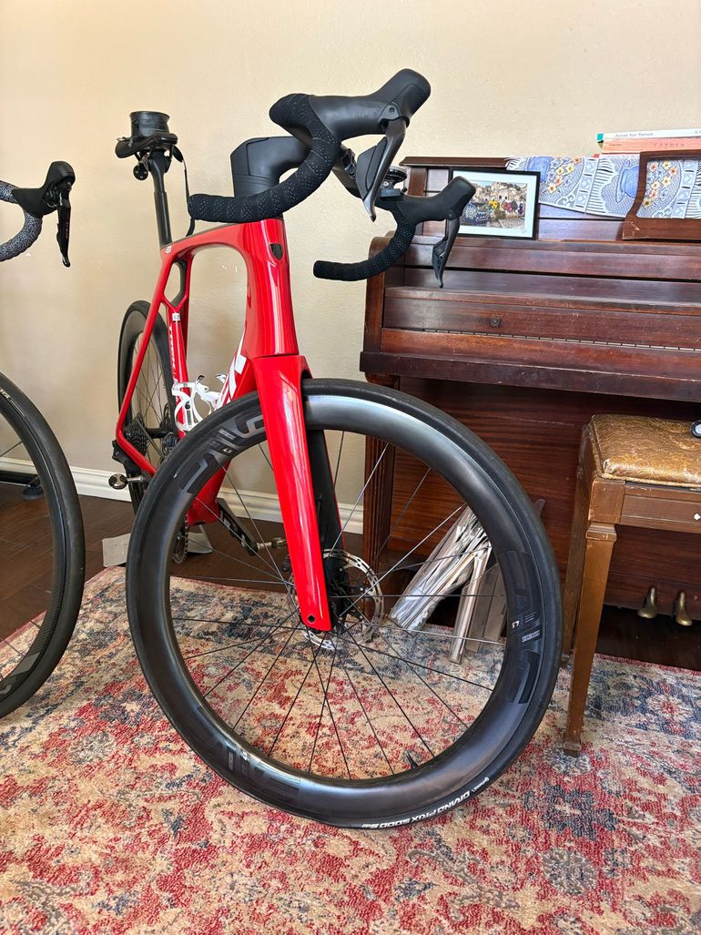 Used Enve SES 4.5 Carbon Wheel set 2022 bike — image 1 of 3