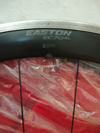 Used Easton EC70 SL Wheelset 2015 bike — image 3 of 3