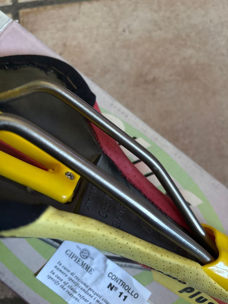 Used GIPIEMME Kevlar Plus bike — image 7 of 7