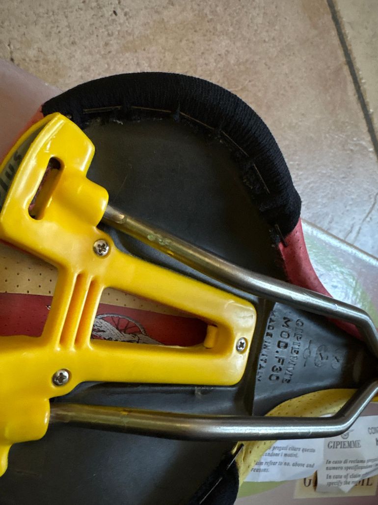 Used GIPIEMME Kevlar Plus bike — image 6 of 7