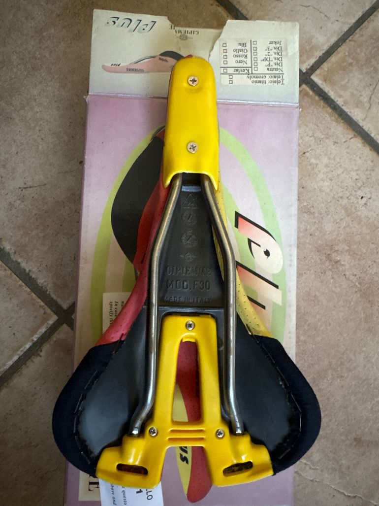 Used GIPIEMME Kevlar Plus bike — image 3 of 7