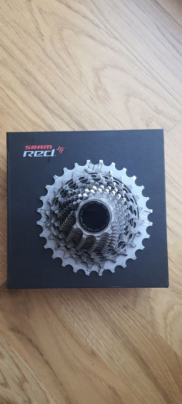 Brugt Sram Red 12-speed Cassette Drivetrain & Pedals