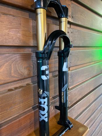 Brugt Fox Factory 120 Kashima 2024 bike — billede 2 af 6