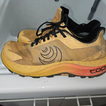 Topo Athletic, MTN Racer 4