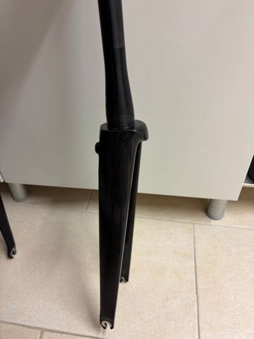 Used Carbongabel Felgenbremse Directmount Tapered Fork