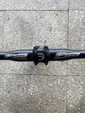 Tweedehands Fsa 40 MM Handlebar 2024 bike — afbeelding 2 van 11