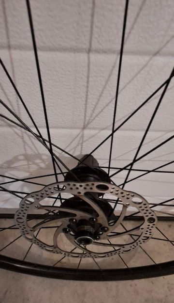 Used Felt ruote 28 bike — image 7 of 10