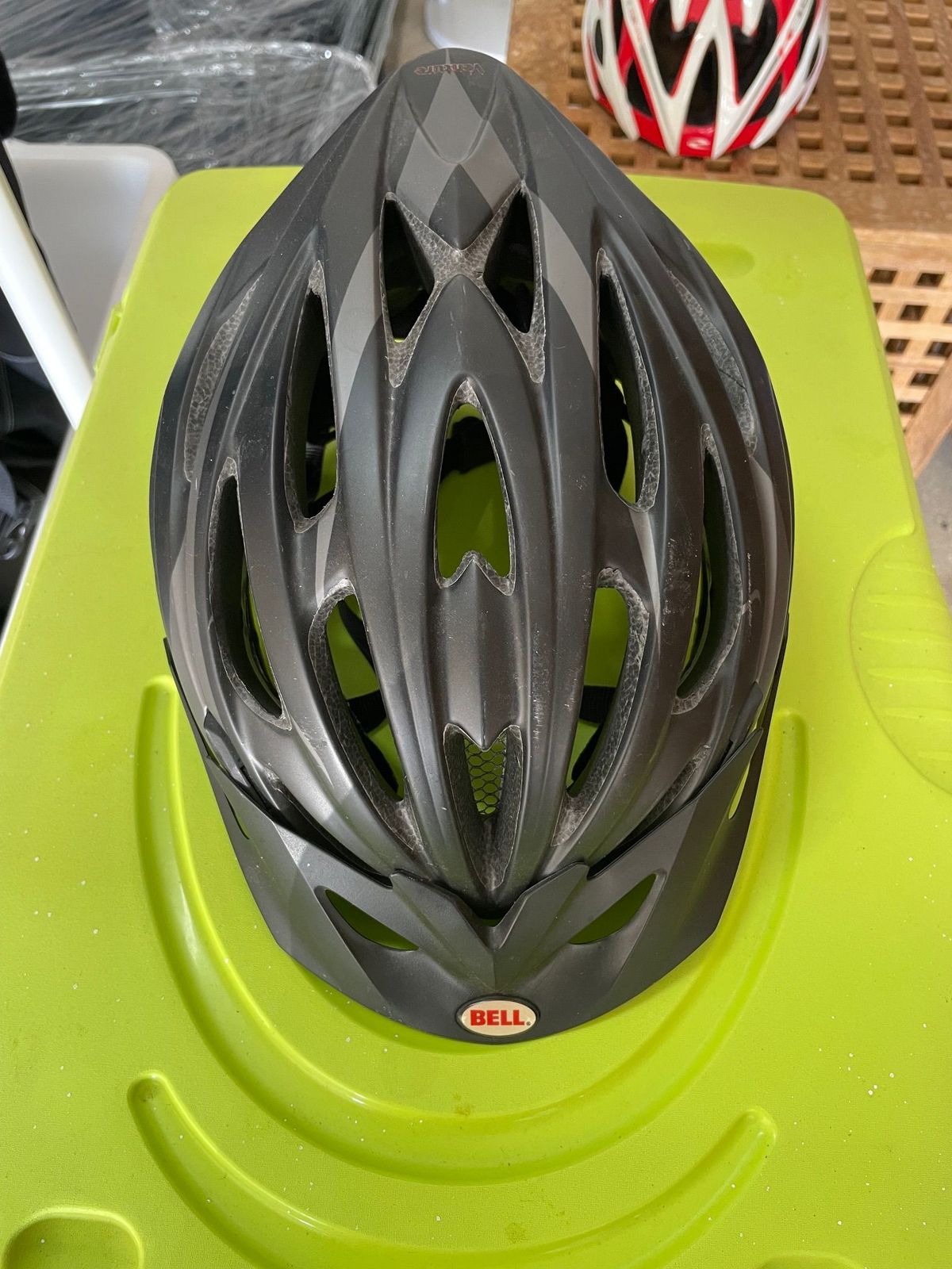 bell venture fusion sport bike helmet "IN-MOLD" CYCLE 54 Overbrow Ventilation intakes Bell Full-9 Fusion MIPS Helmet