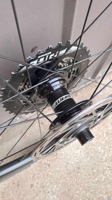 Gebrauchtes Giant cxr2 bike — Bild 5 von 7