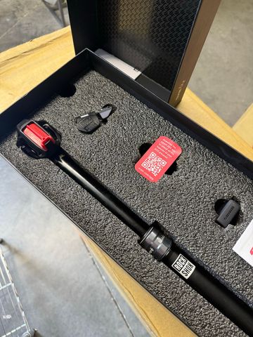 Used Sram AXS Reverb Seatpost 31.6 170mm A1 2022 Saddles & Seatposts