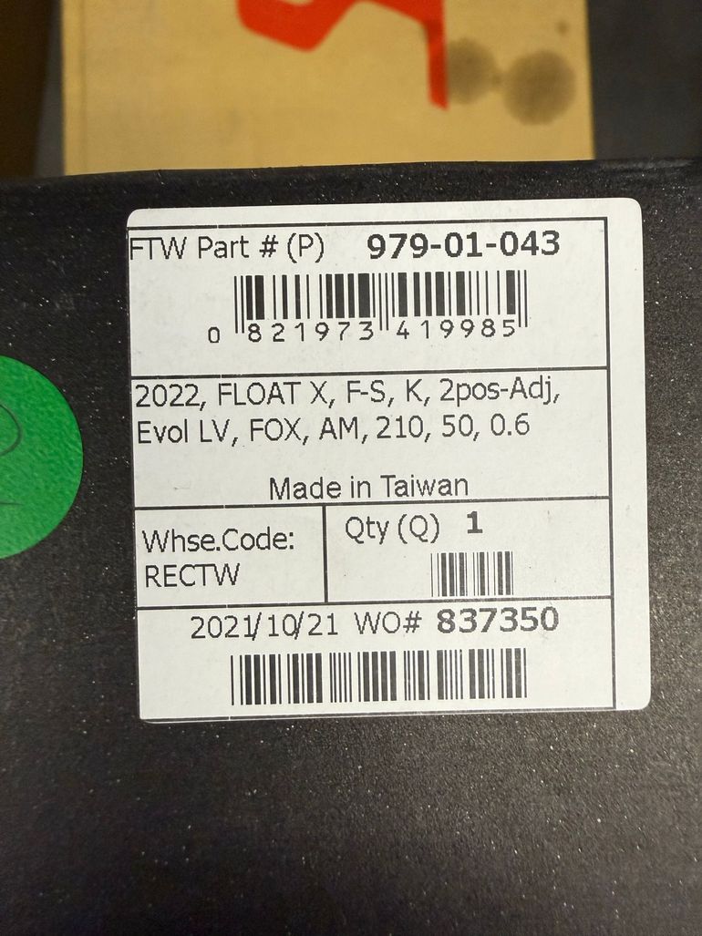 Used Fox Float X Factory 210x50 Standard 2022 bike — image 3 of 4