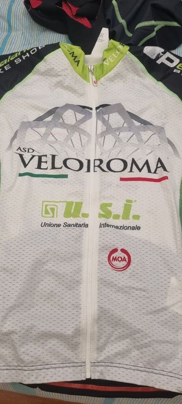 MOA e GIORDANA Jersey e Salopette 2012 bike d'occasion — image 3 sur 10