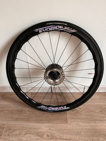 Used evoride wheels Evojet 2025 bike — image 4 of 4