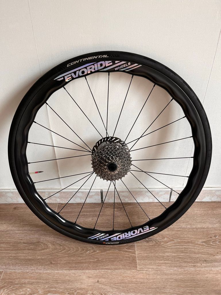 Used evoride wheels Evojet 2025 bike — image 3 of 4