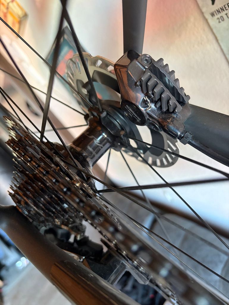 Used Shimano dura ace dura ace c60 2026 bike — image 2 of 5