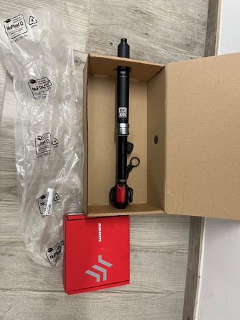 Sram, Reverb AXS Dropper Post 30.9 125mm
