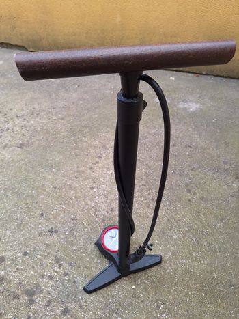 Used Zefal Profil Max FP60 bike — image 2 of 5