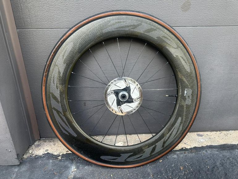 Used Zipp 808 NSW Wheel Set bike — image 2 of 3