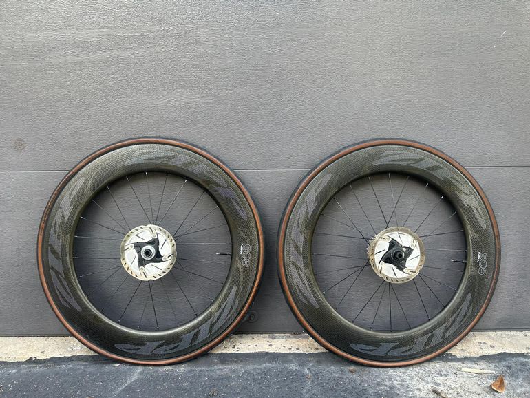 Used Zipp 808 NSW Wheel Set bike — image 1 of 3