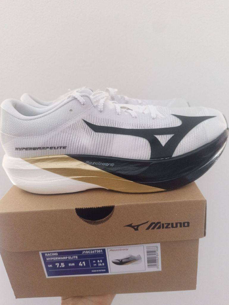 Used Mizuno hyperwarp Elite 2026 bike — image 1 of 4