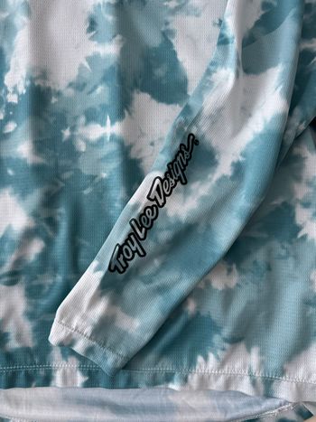 Used Troy Lee Designs Flowline Jersey bike — image 3 of 5