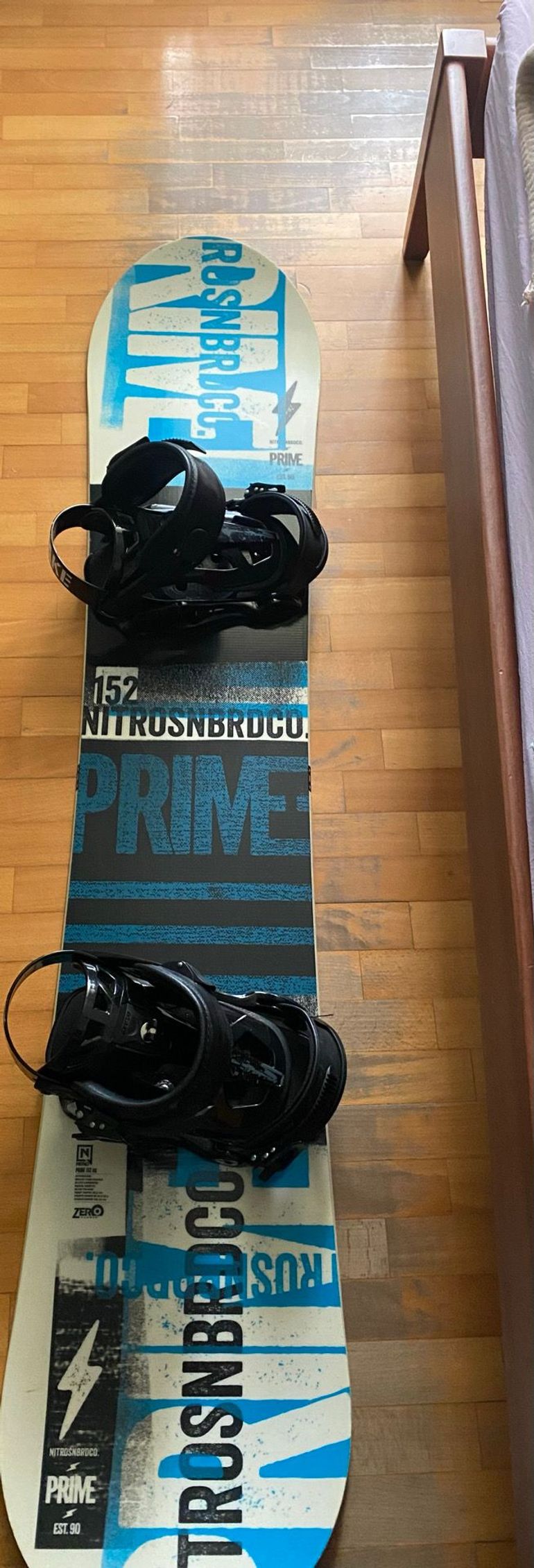 Used Nitro Prime Raw 152 Snowboard 2014 bike — image 1 of 7