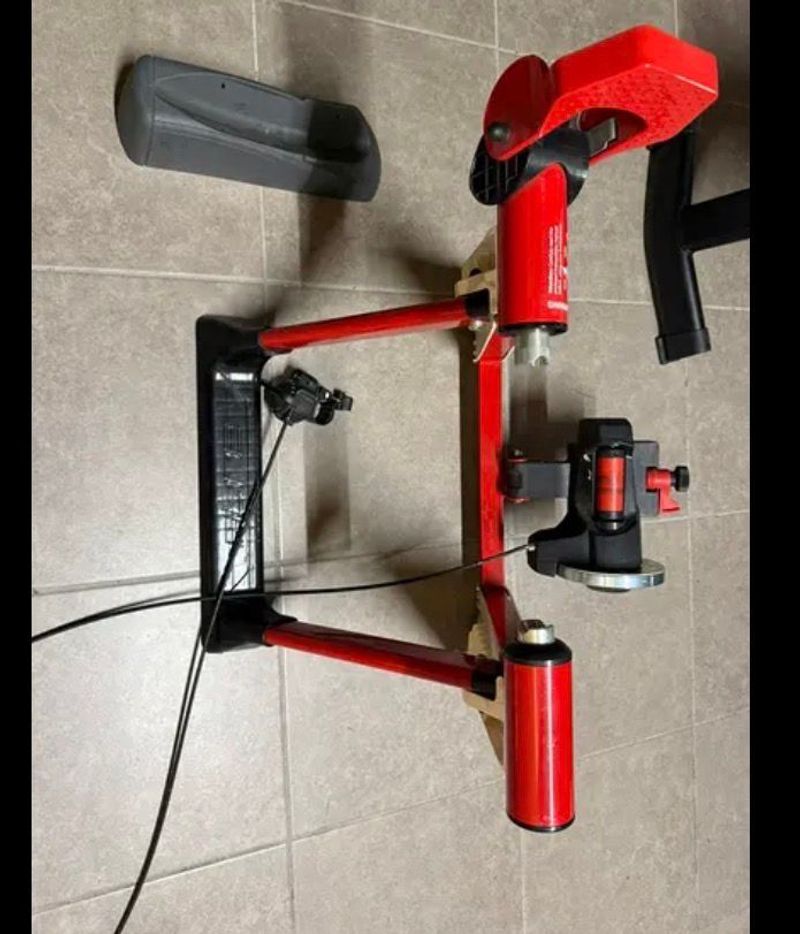 Elite Force bike d'occasion — image 4 sur 4