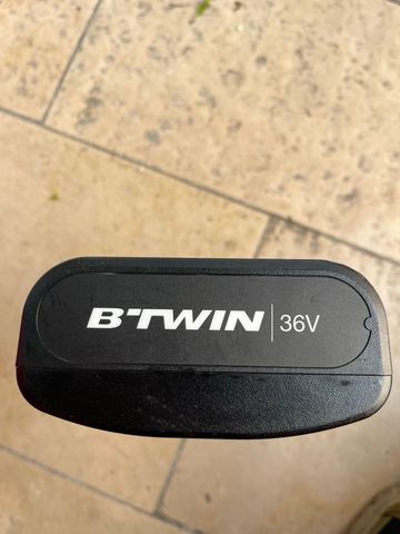 Tweedehands BTWIN 36v Battery 2025 bike — afbeelding 3 van 3