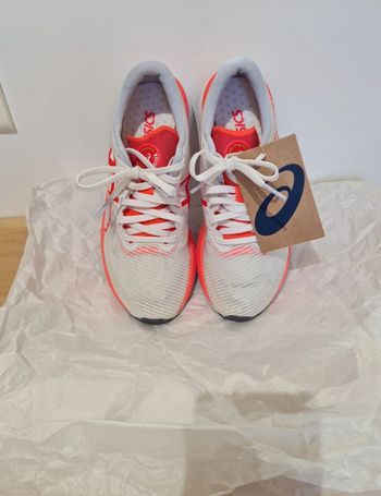 Used Asics Magic speed 3 bike