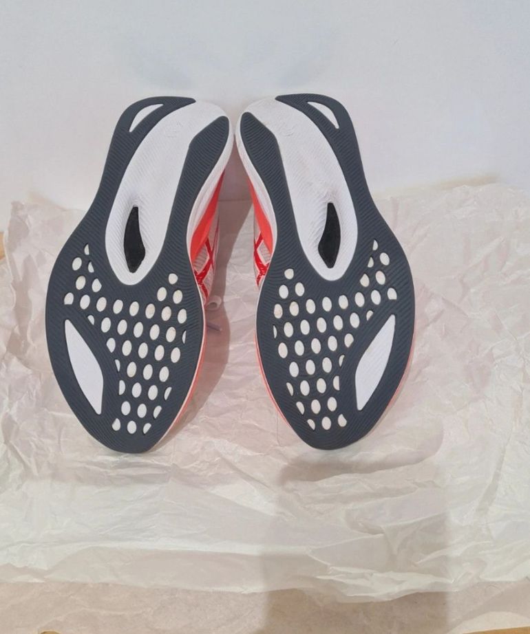 Used Asics Magic speed 3 bike — image 3 of 3