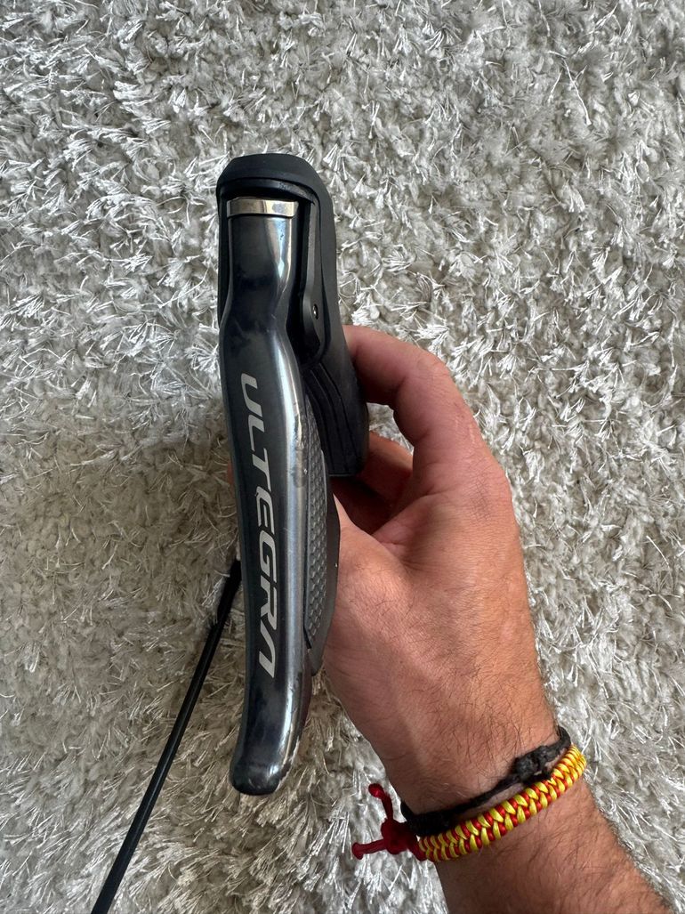 Used Shimano Ultegra ST-R8070-L Lever 2023 bike — image 2 of 3